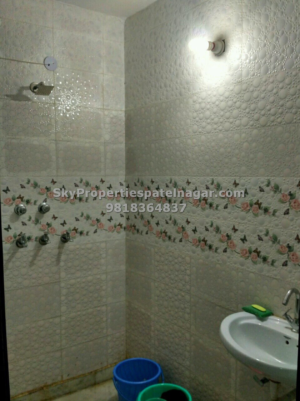 PG in Karol Bagh, New Delhi - Boys & Girls Paying Guest PG in Karol Bagh, New Delhi - Boys & Girls Paying Guest