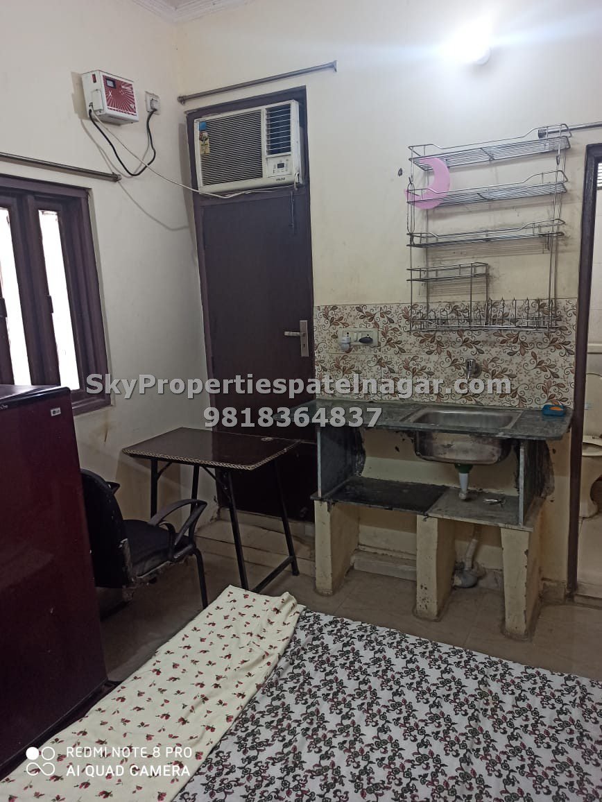 Furnished Single Room For Rent in Patel Nagar
