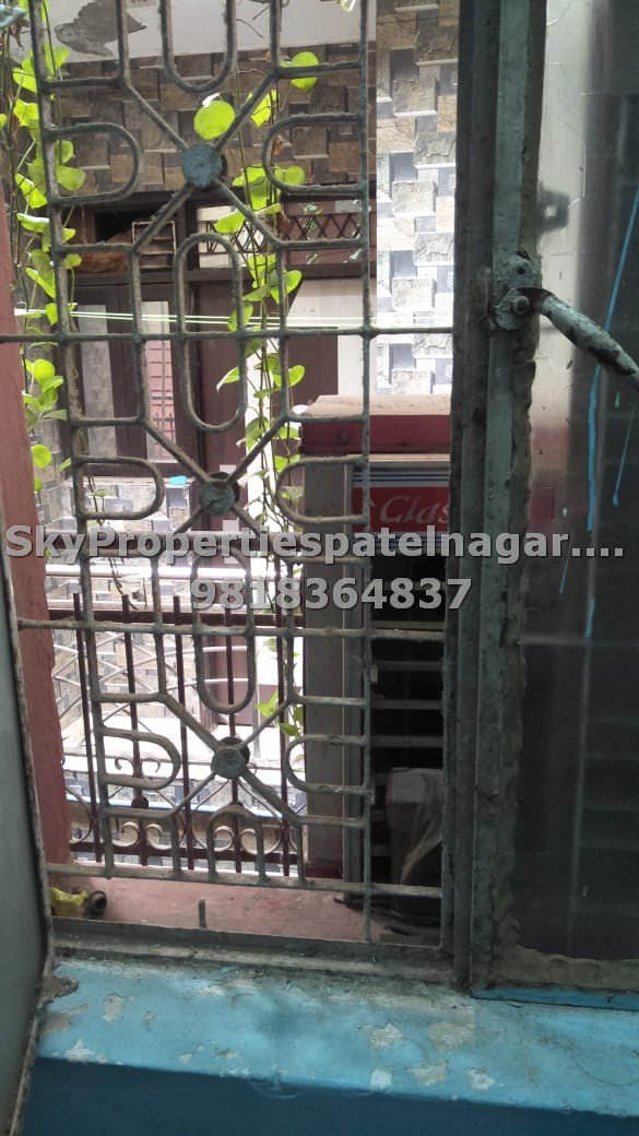 Single room in Patel Nagar under 7000