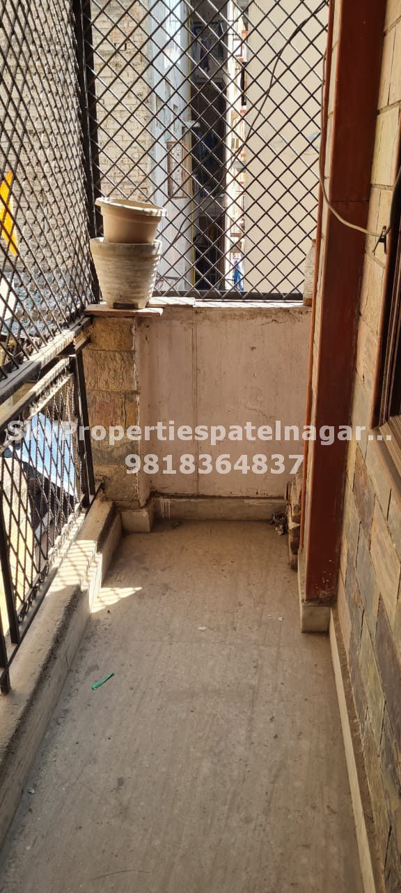 1 Bhk Flat in Patel Nagar delhi for rent
