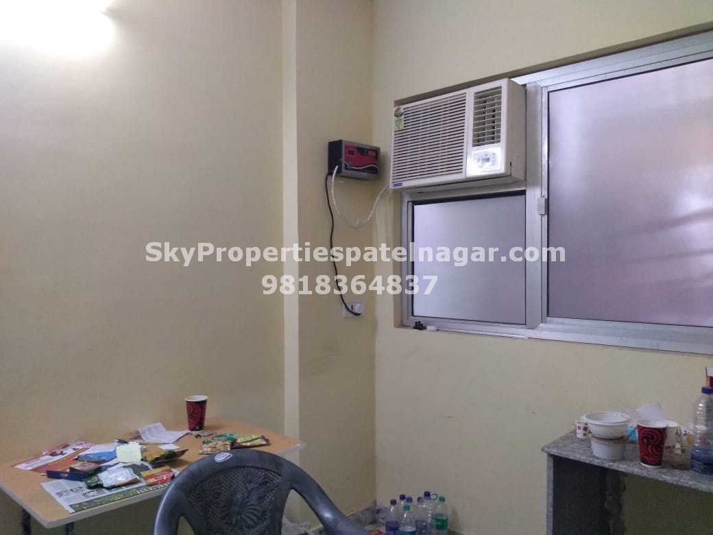 1 Rk in Karol Bagh Near Vajiram and Ravi