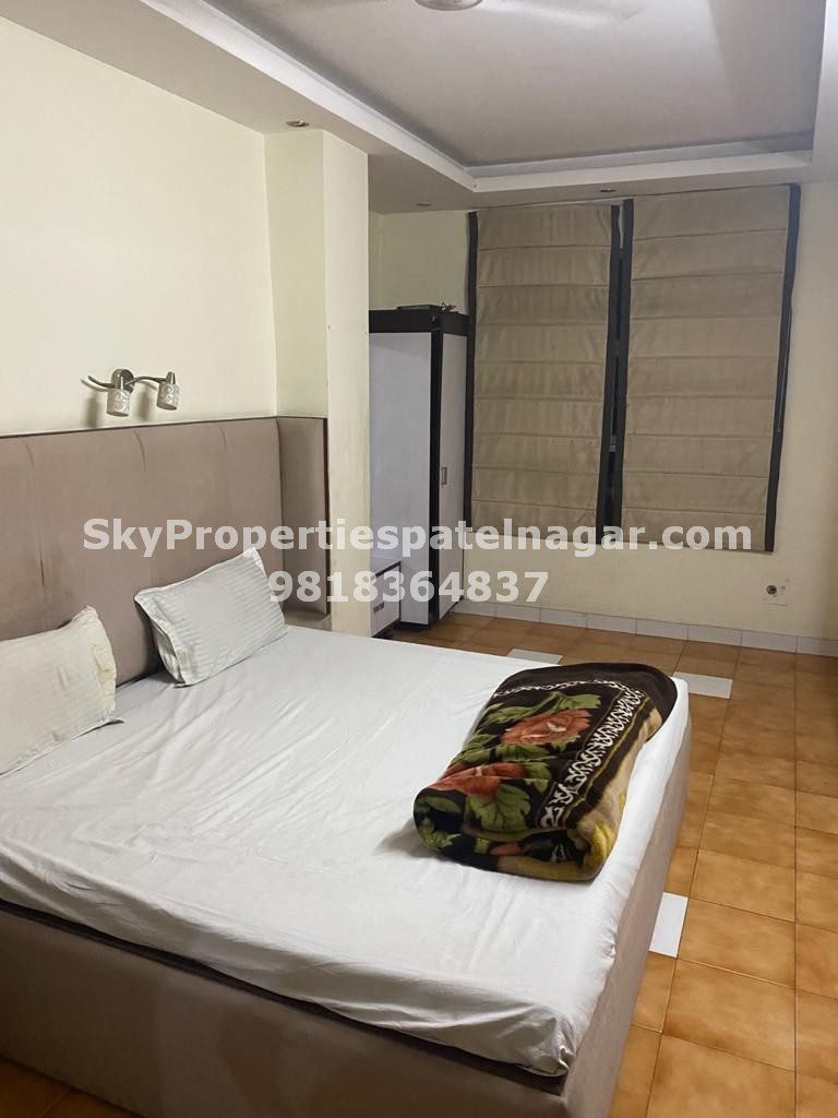 Single Room in Karol Bagh Delhi