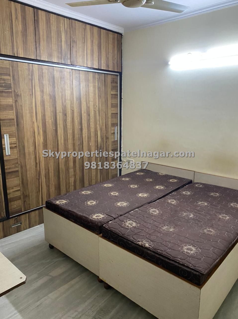 2 bhk in Karol Bagh Delhi Near Vajiram and Ravi