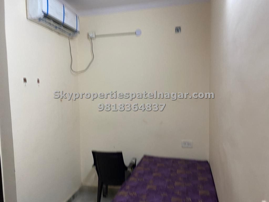 2 bhk in Old Rajendra Nagar Delhi Near Vajiram and Ravi