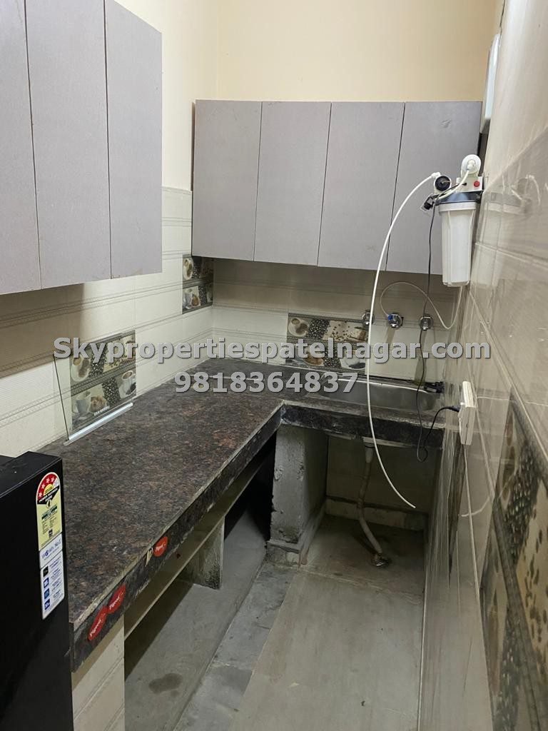 2 bhk in Old Rajendra Nagar Delhi Near Vajiram and Ravi