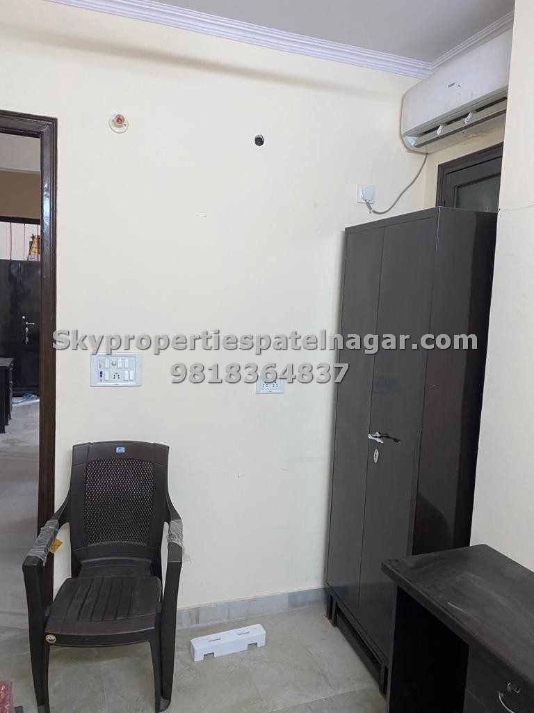 2 bhk in Old Rajendra Nagar Delhi Near Vajiram and Ravi