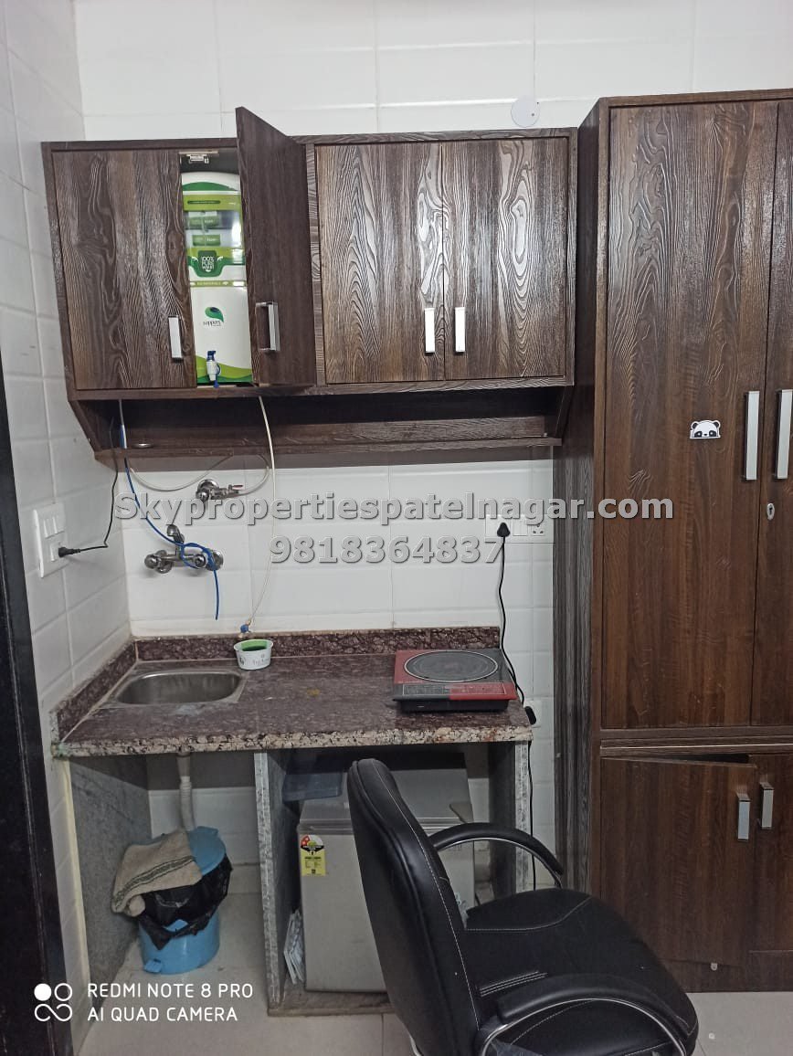 One Room Flat in Karol Bagh for rent delhi