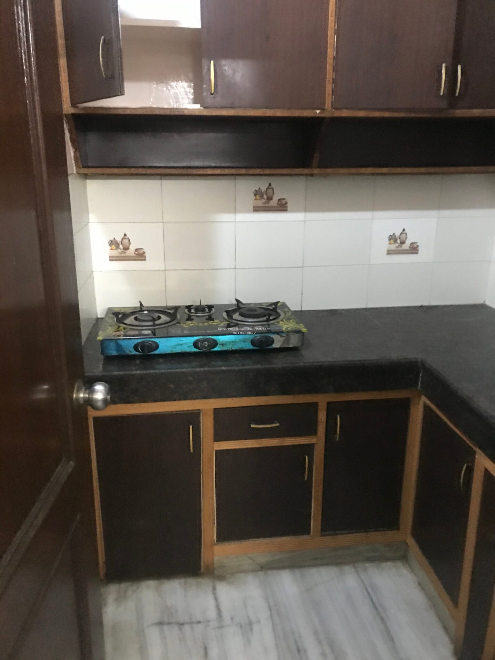 2 bhk near vajiram and ravi institute