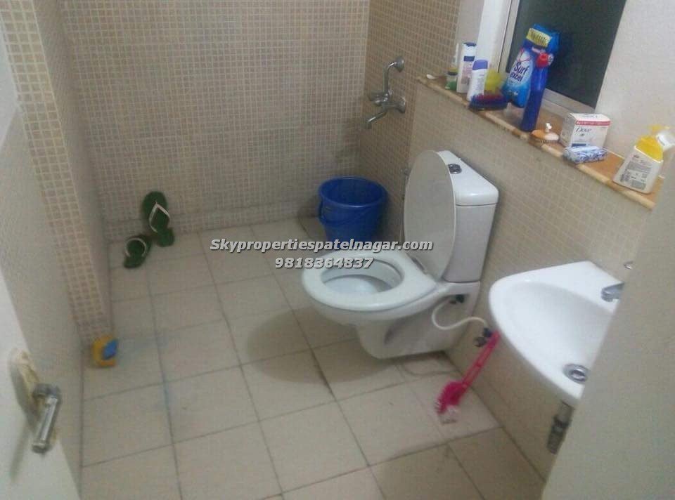 PG in Karol Bagh near Gangaram Hospital Delhi