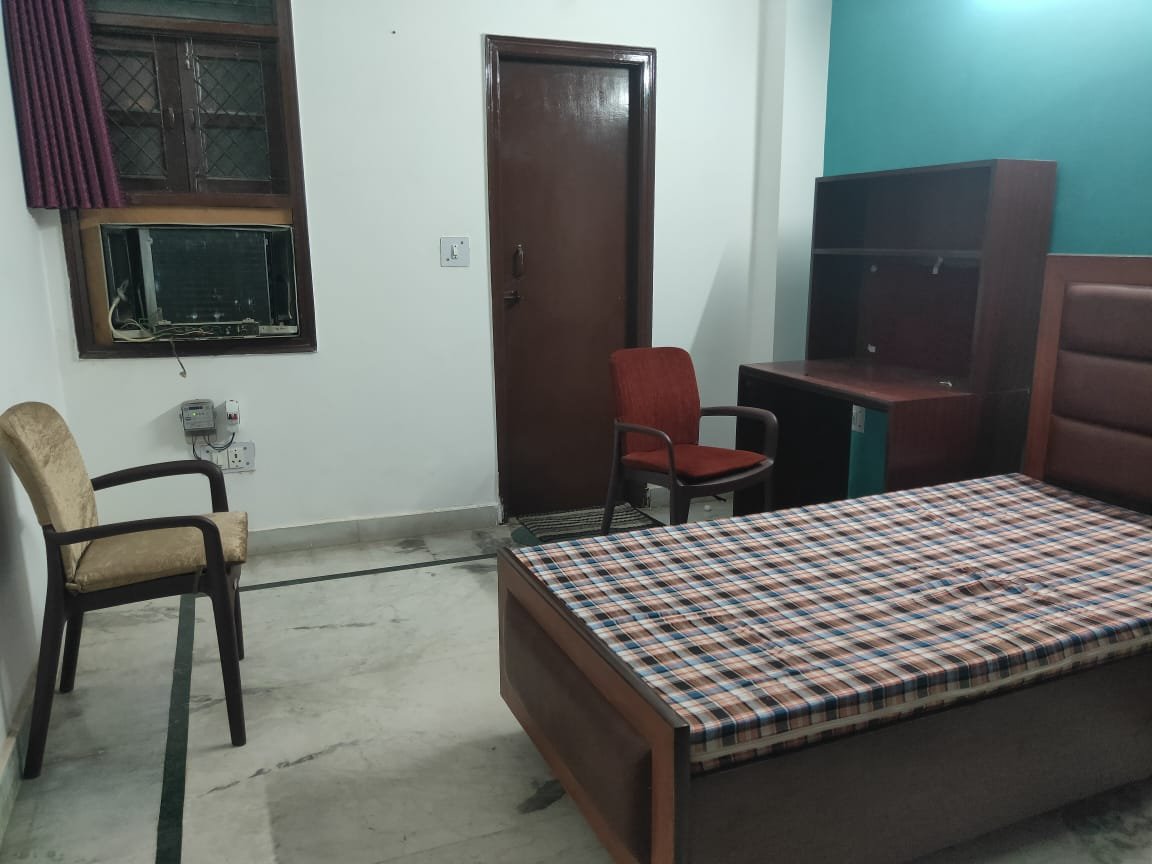 1 BHK House for Rent in Old Rajendra Nagar