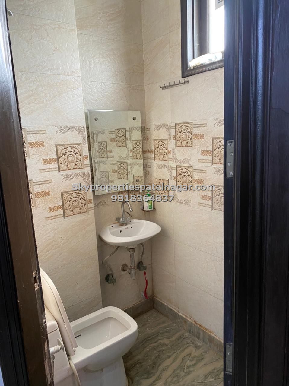 2 Bhk Flat for rent in Patel Nagar, New Delhi