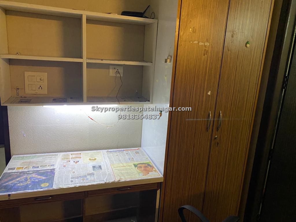 1 rk near vision ias delhi