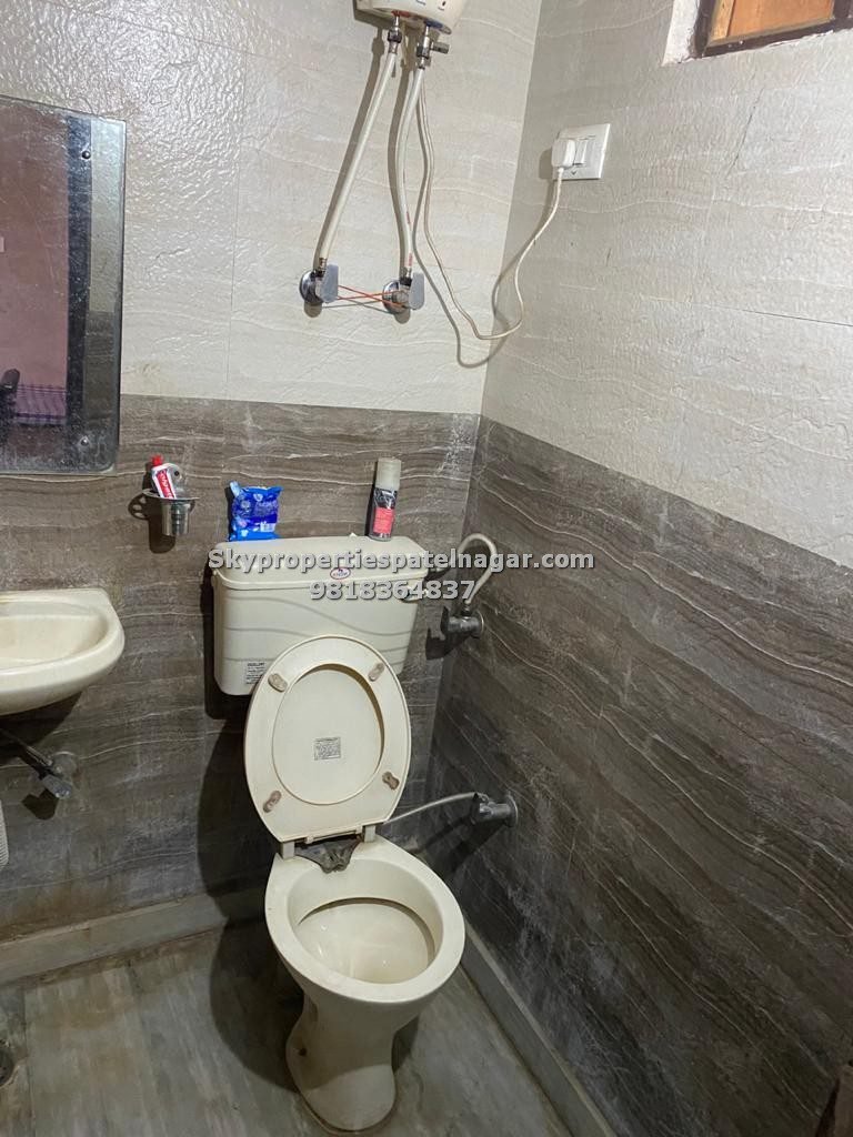 1 rk near vision ias delhi