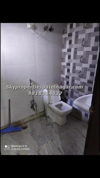 2 bhk in karol bagh near Rml hospital delhi