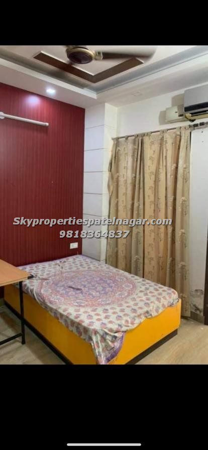 2 Bhk near Rml Hospital Delhi