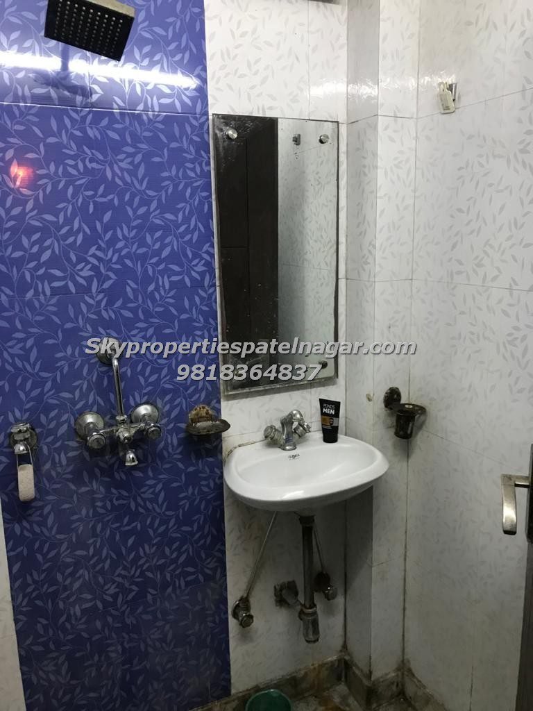 1 Rk Near Next IAS Delhi