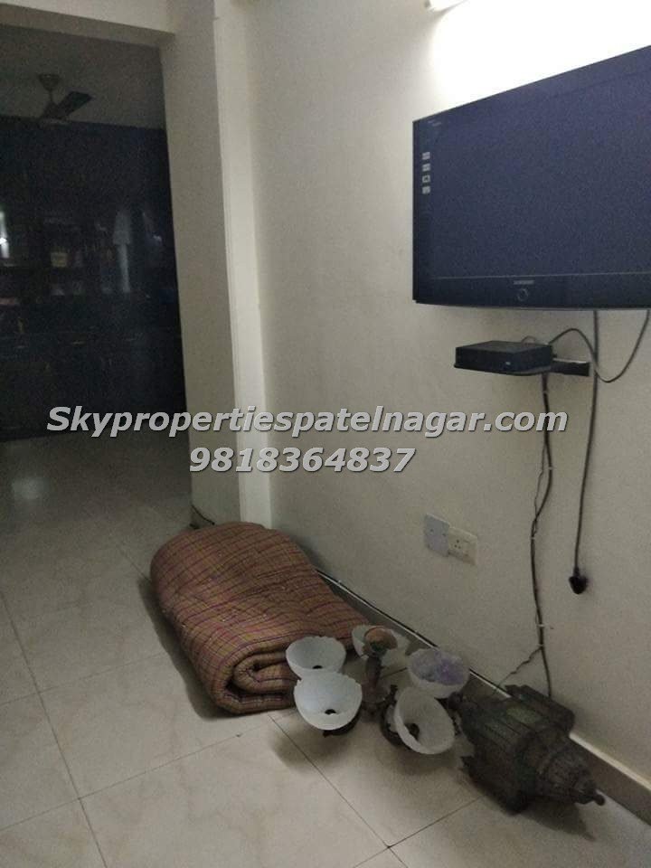 2 Bhk Near Shubhra Ranjan IAS Delhi