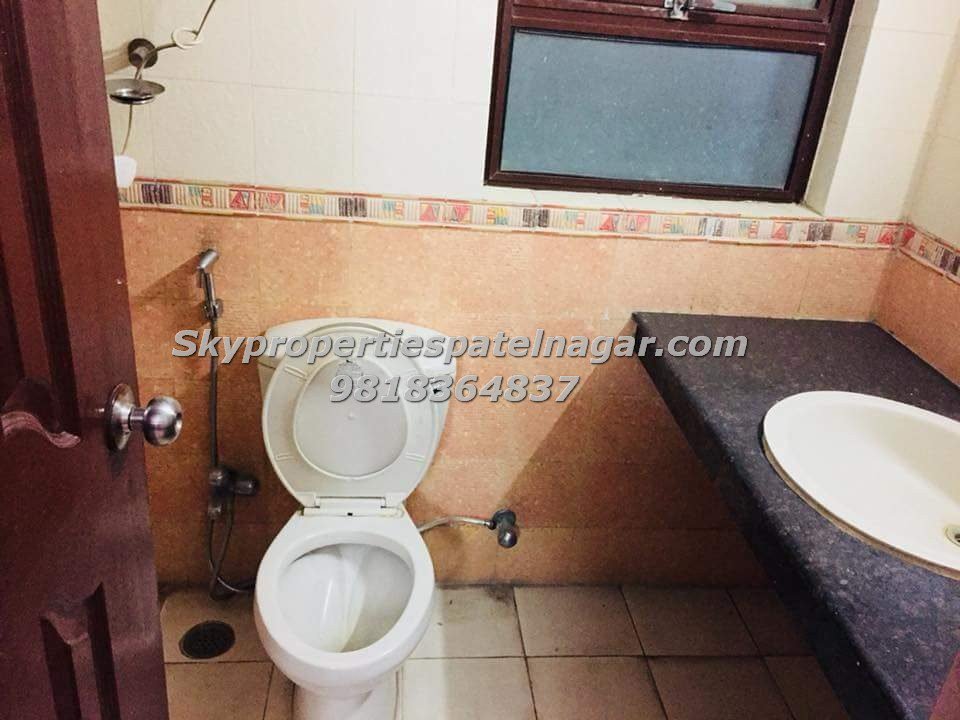 Single Rooms Near Shubhra Ranjan IAS Delhi