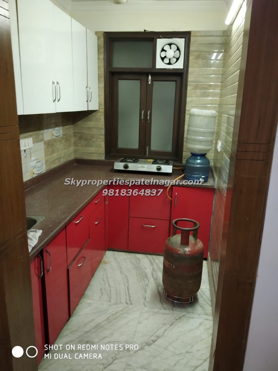 2 Bhk Near Sardar Vallabh Bhai Patel Hospital Delhi