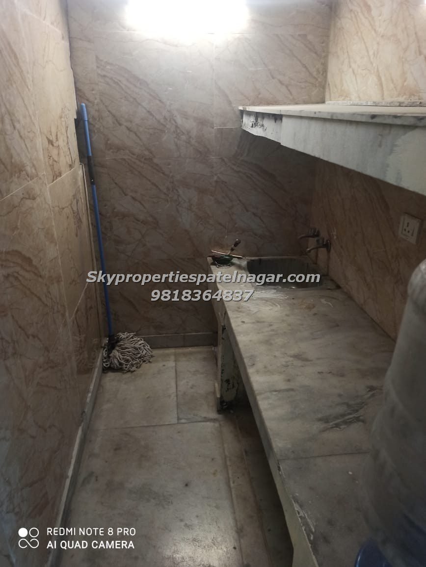 Single rooms in Patel Nagar Delhi