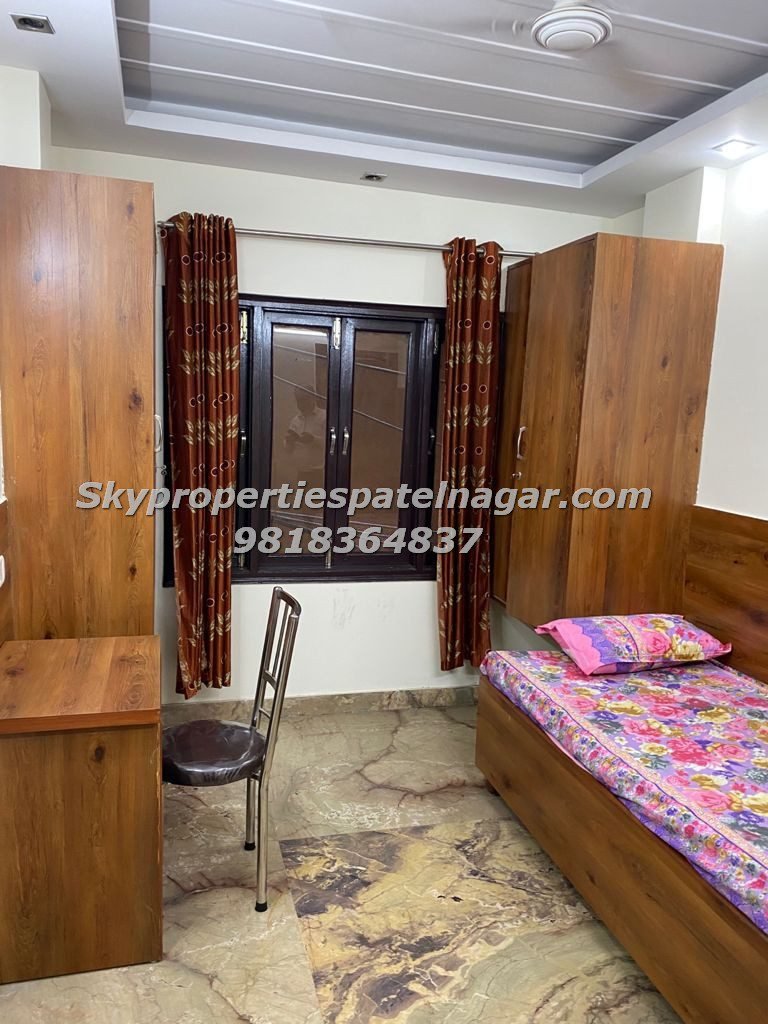 Girls PG Near Rajendra Place Metro Station