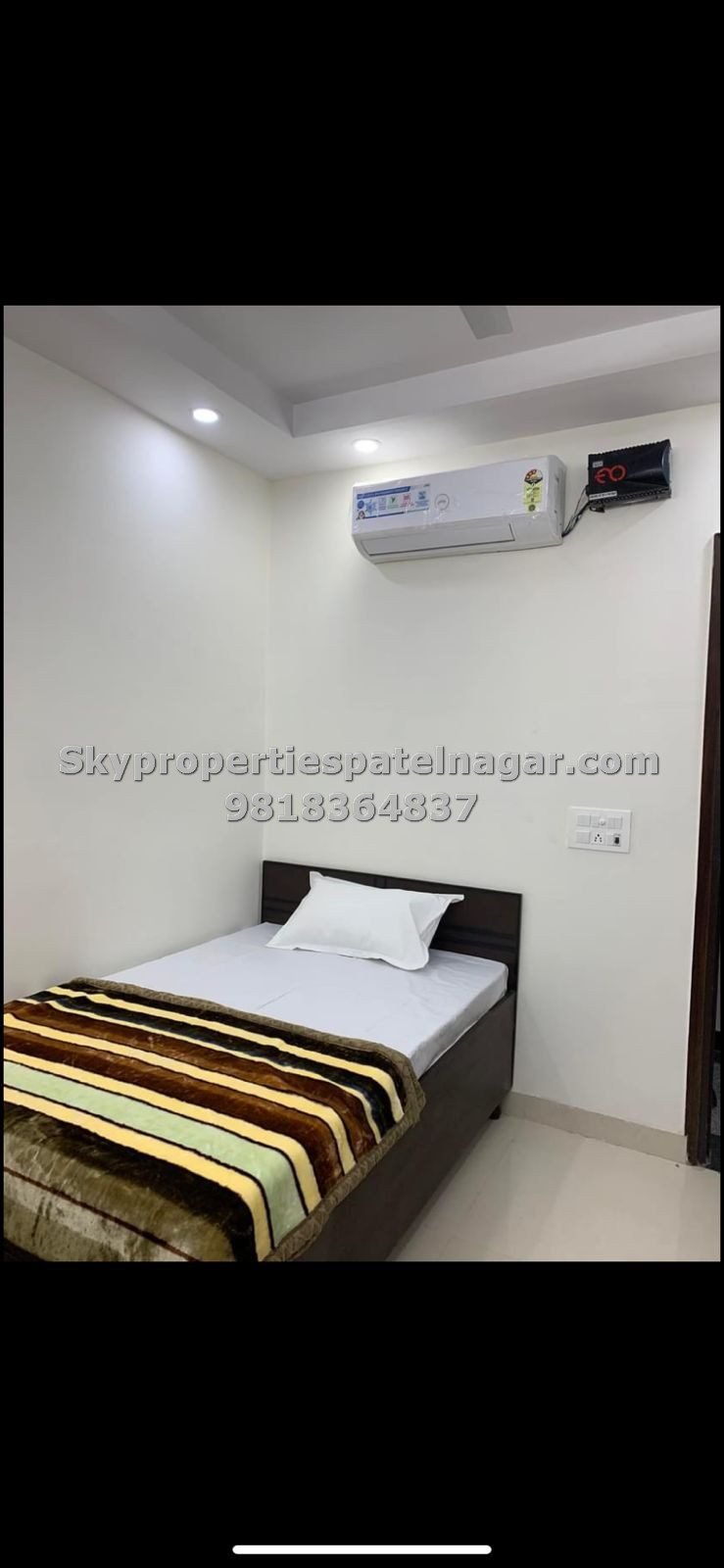 1 Rk for Rent in Patel Nagar Near Metro Station