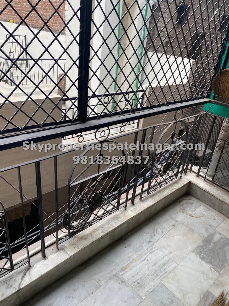 2 bhk flat in patel nagar delhi for rent