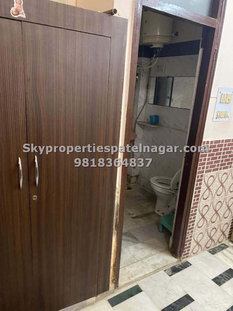 2 bhk flat in patel nagar delhi for rent