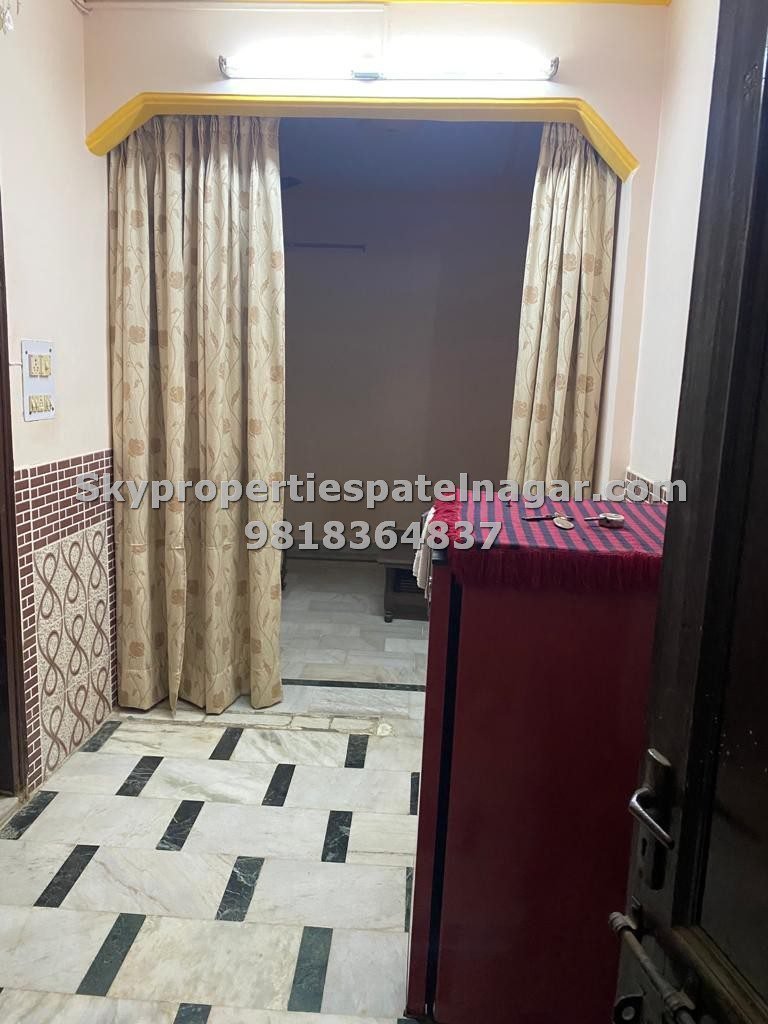 2 bhk flat in patel nagar delhi for rent