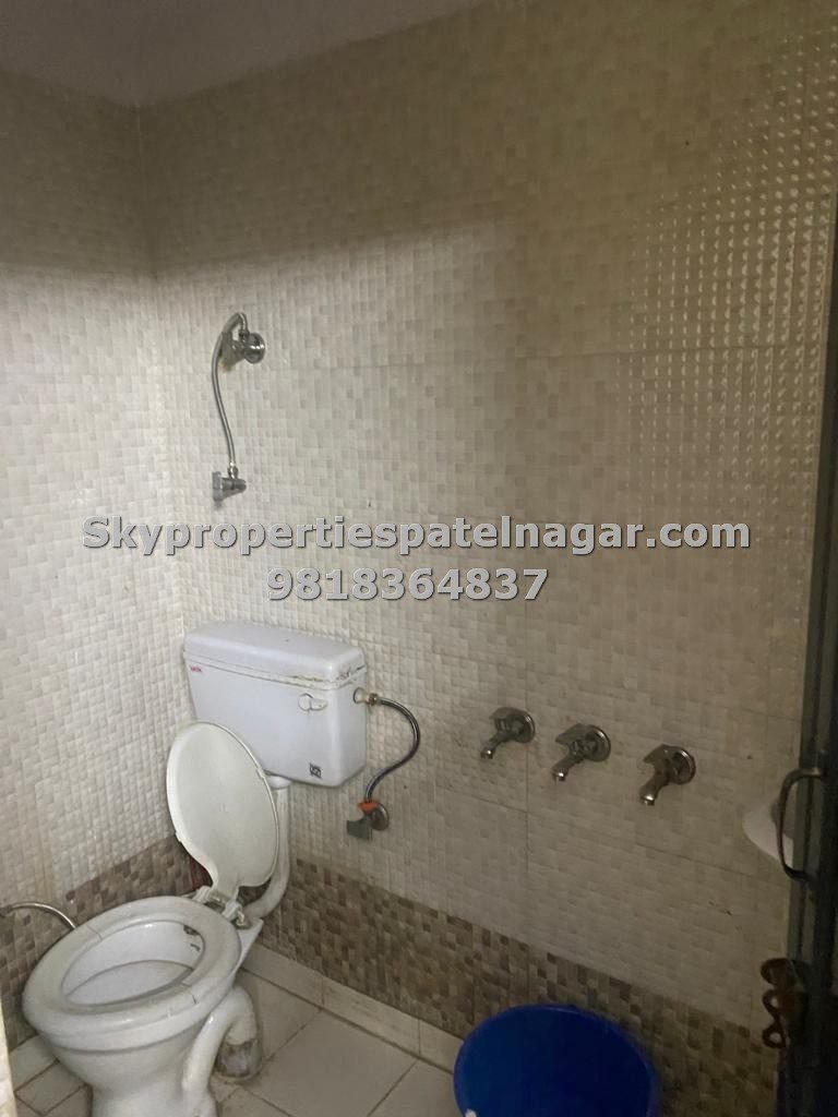 1 Rk Flats for Rent in Karol Bagh, New Delhi