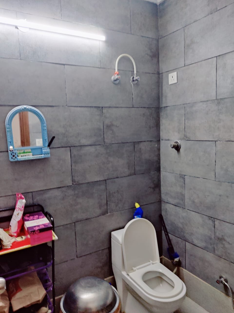 2 Bhk in Patel Nagar Delhi