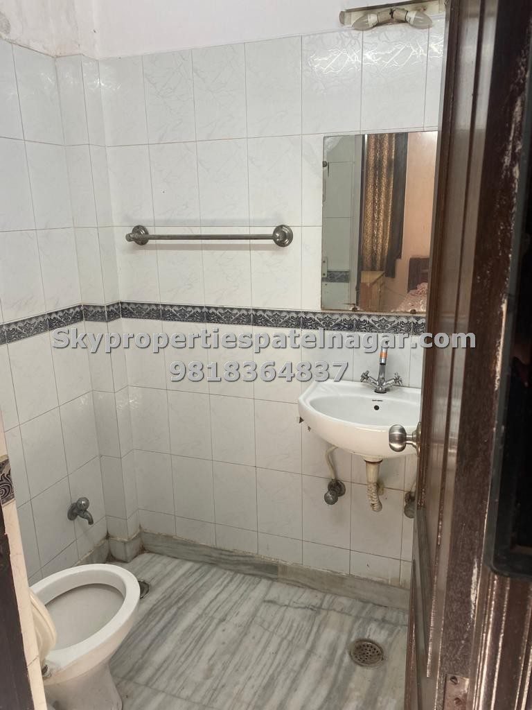 1 Bhk in South Patel Nagar Delhi for Rent