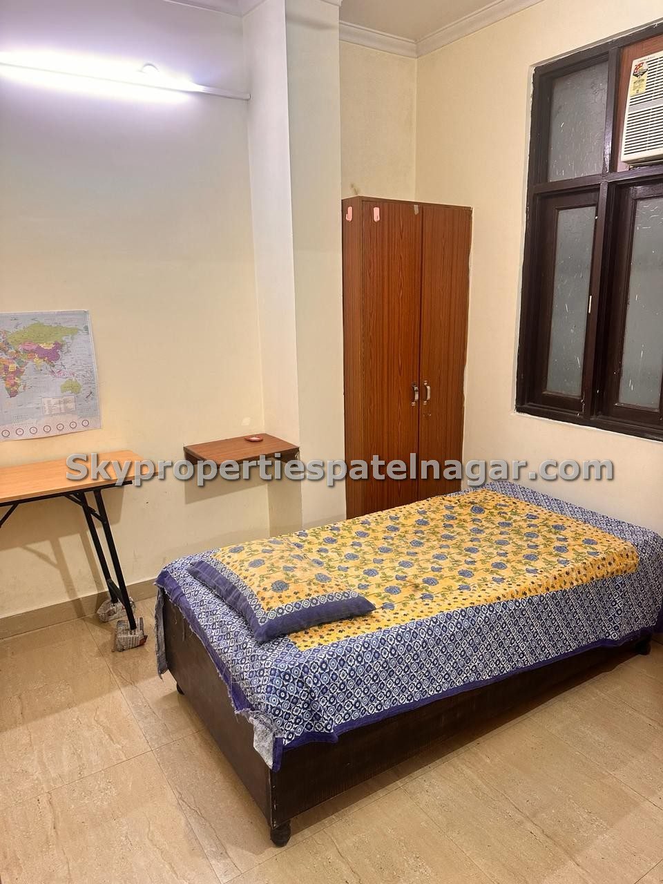 PG With Food Near Patel Nagar Metro Station