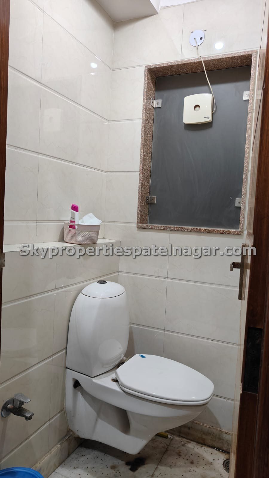 Single room pg near vajiram and ravi