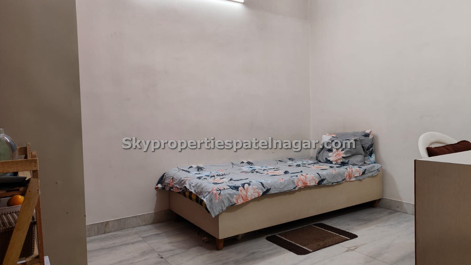 Single room pg near vajiram and ravi