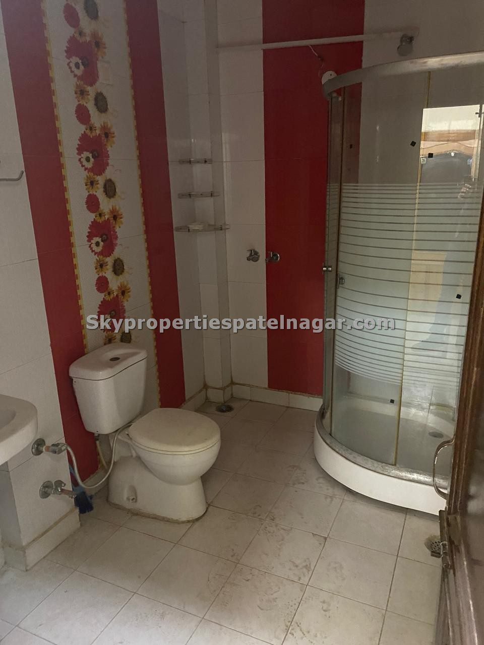 2 BHK Near Khan Study Group