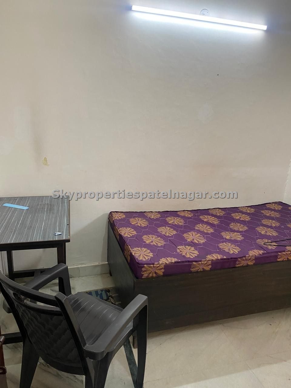 2 BHK Near Khan Study Group