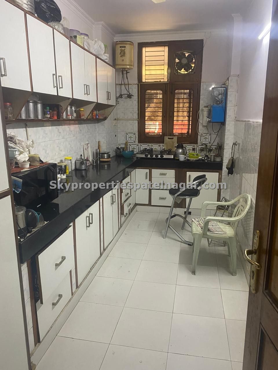 2 BHK Near Vajirao and Reddy Institute Delhi