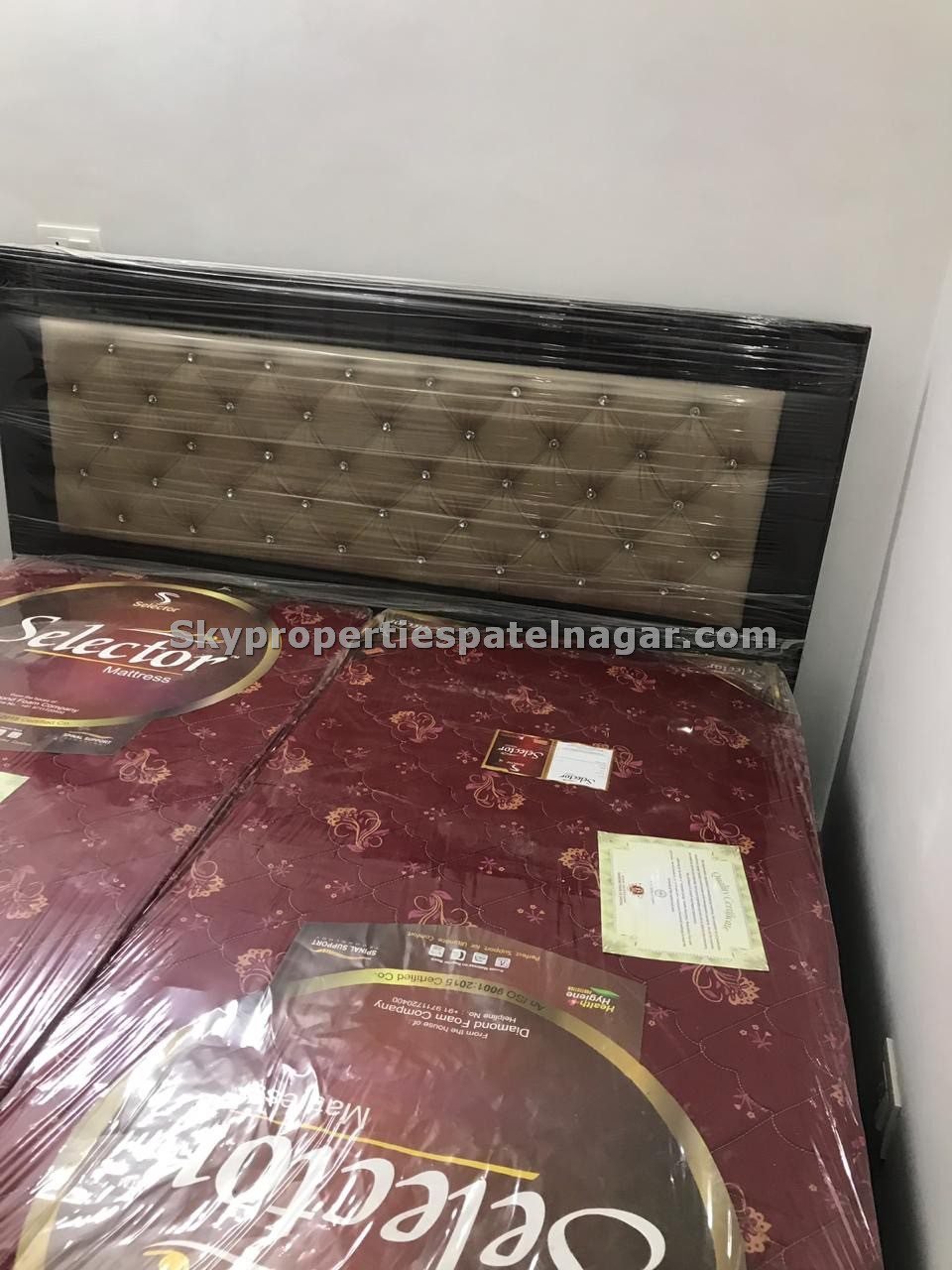 Single Room Near GS Score