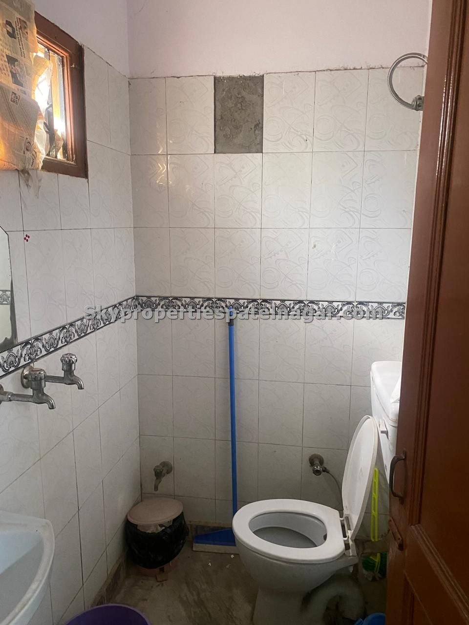 1 BHK Near Karol Bagh Metro Station Delhi