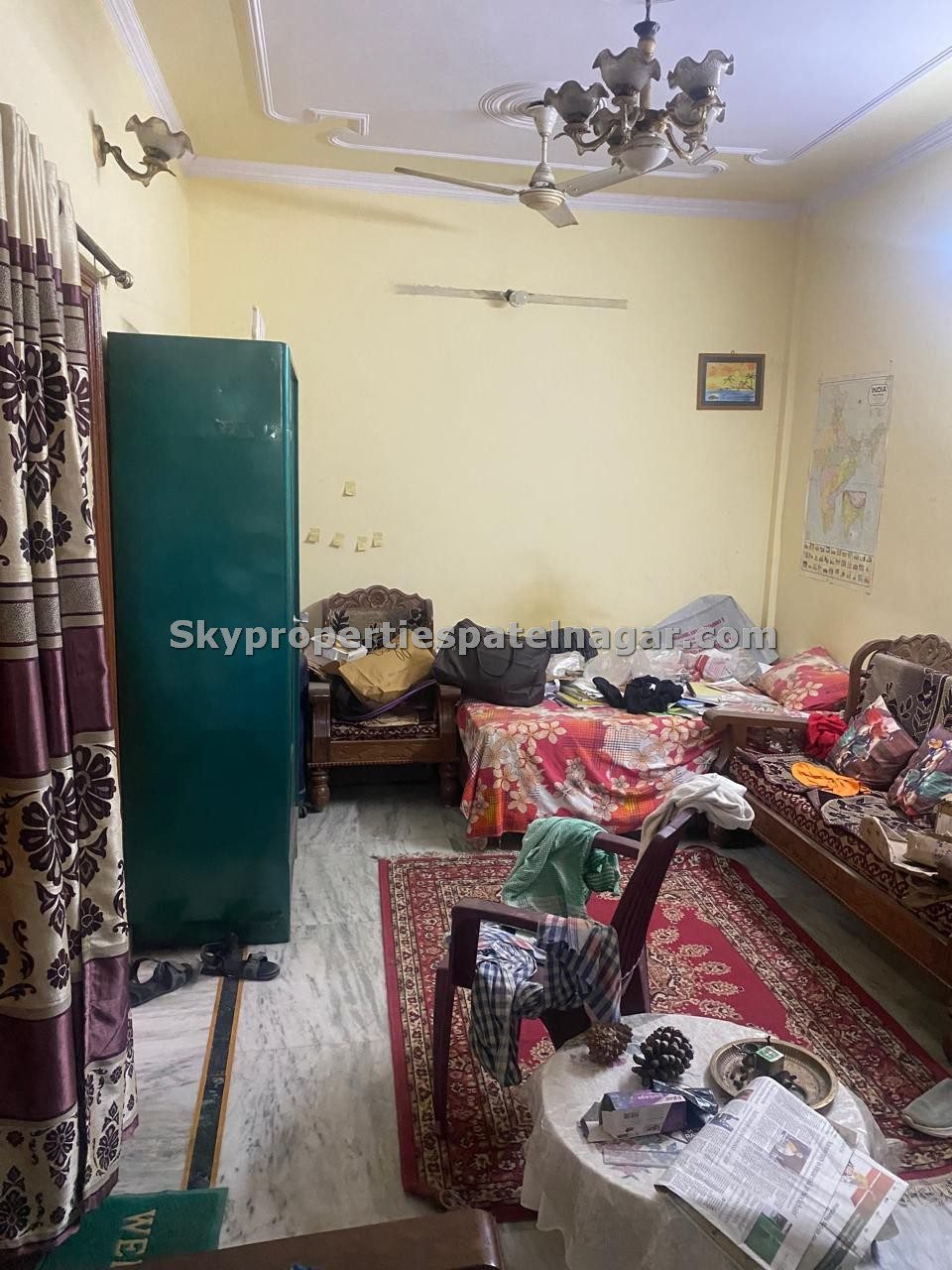 1 BHK Near Karol Bagh Metro Station Delhi