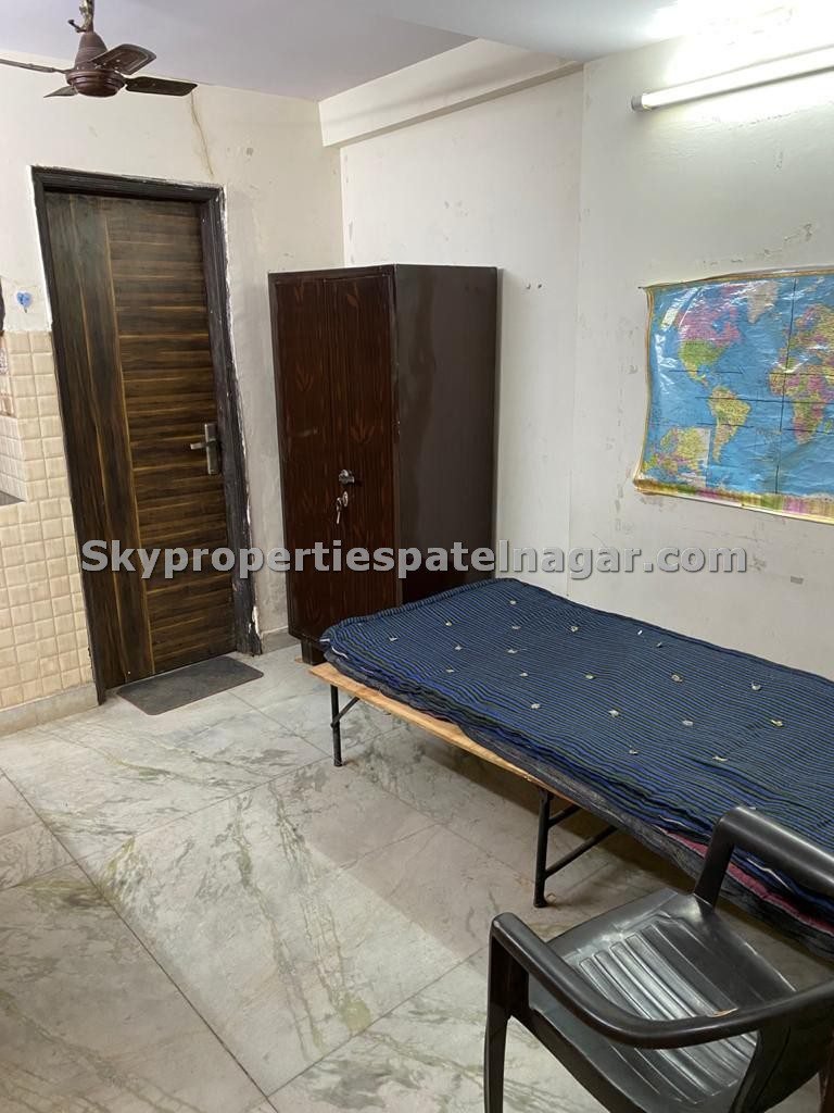 Single Room Near Karol Bagh