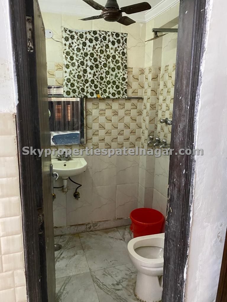 Single Room Near Karol Bagh
