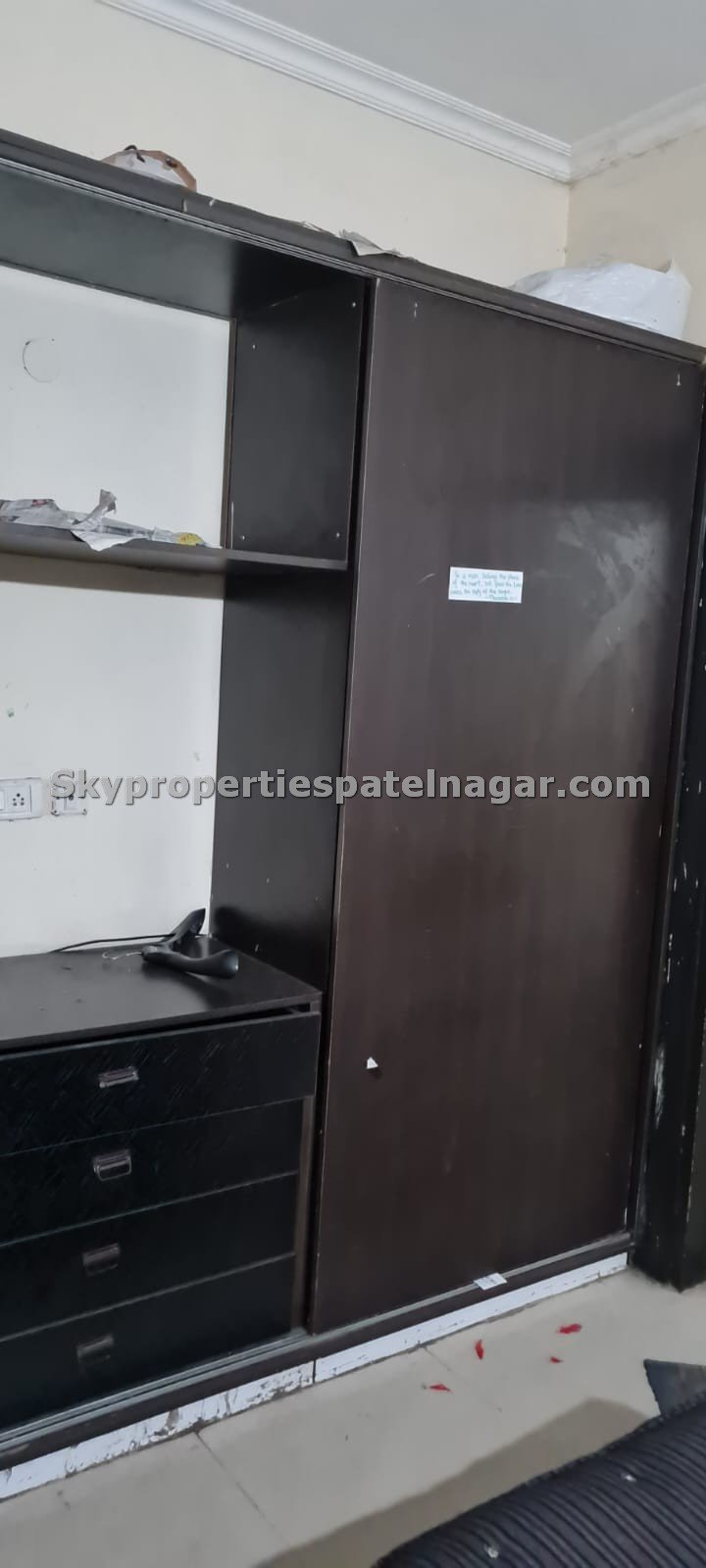 Karol Bagh Pg Single Room