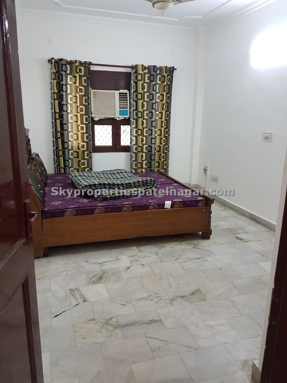 Pg Near Old Rajender Nagar