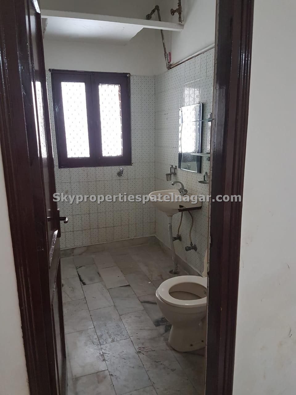 Pg Near Old Rajender Nagar