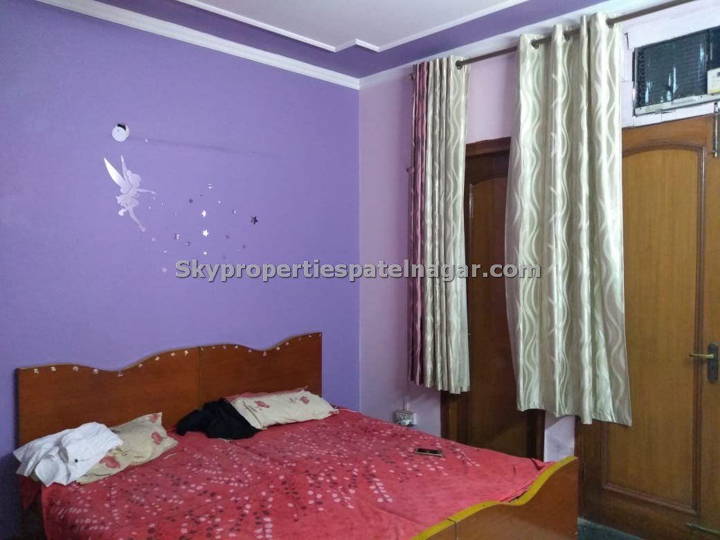 Pg Near JV's IAS Delhi