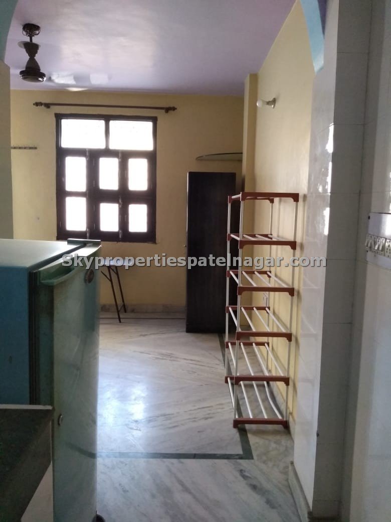 Pg Near JV's IAS Delhi