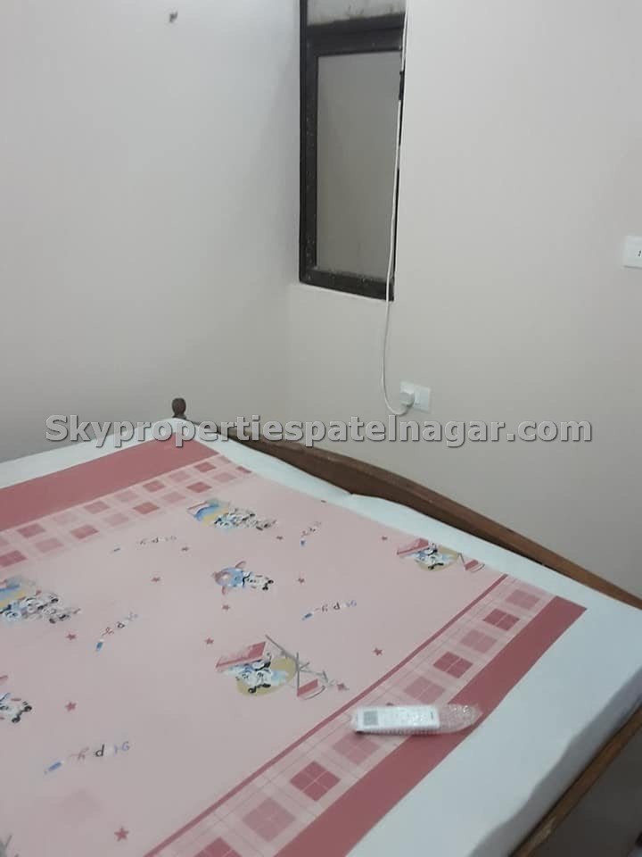 2 Bhk Near Patel Nagar West Delhi