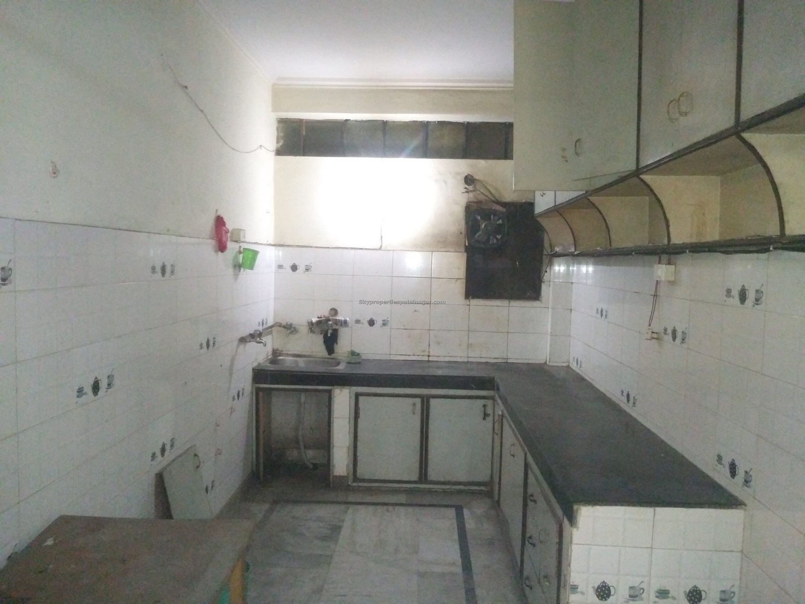 Single Room In Rajender Nagar Delhi